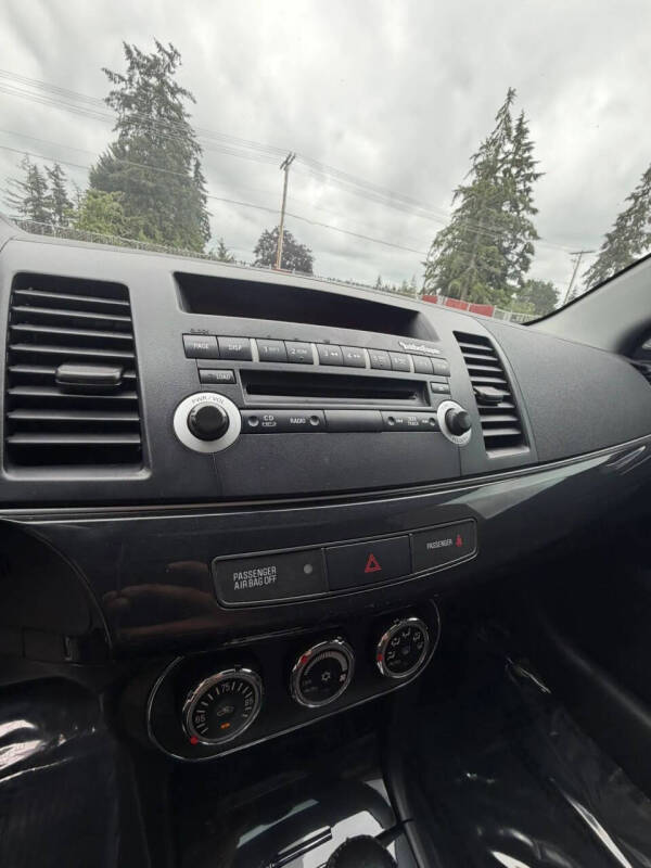 2012 Mitsubishi Lancer