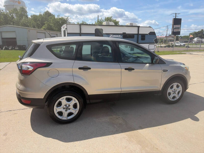 2017 Ford Escape S