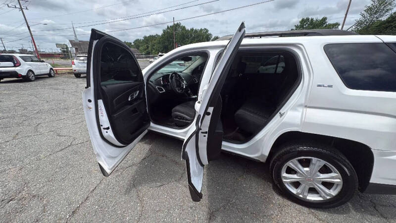 2017 GMC Terrain SLE-2