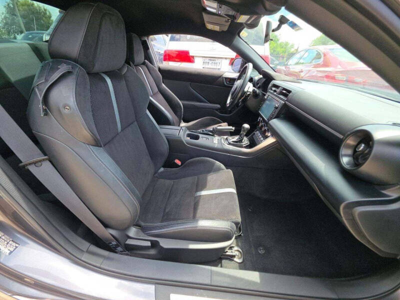 2022 Toyota GR86 Premium