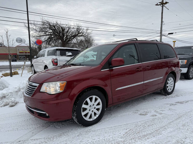 2013 Chrysler Town and Country Touring