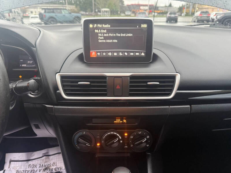 2016 Mazda MAZDA3 i Sport