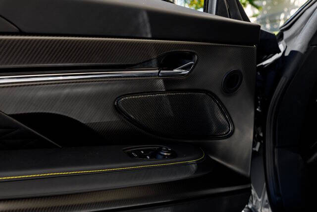 2026 Aston Martin DB12 V8