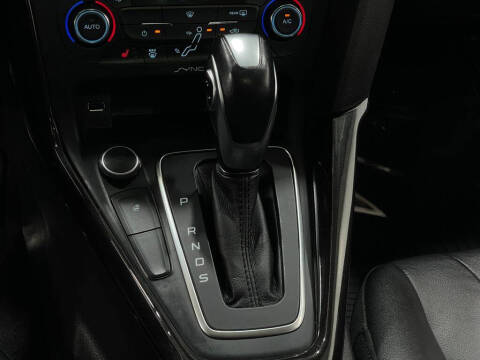 2017 Ford Focus Titanium