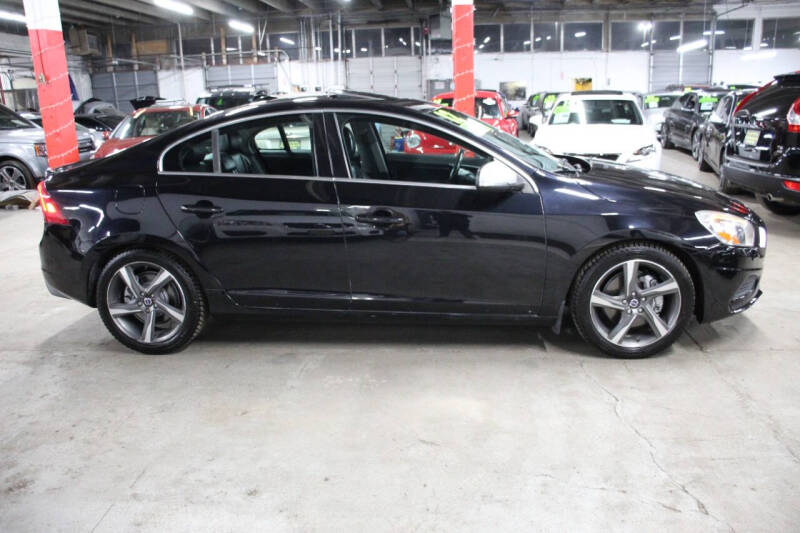 2012 Volvo S60 T6 R-Design