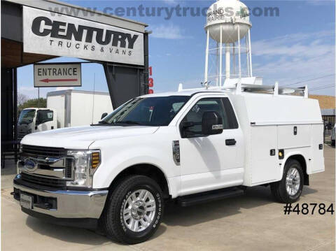 2019 Ford F-250 Super Duty for sale at CENTURY TRUCKS & VANS in Grand Prairie TX