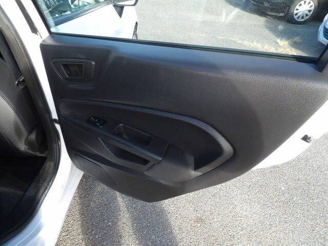 2012 Ford Fiesta SES