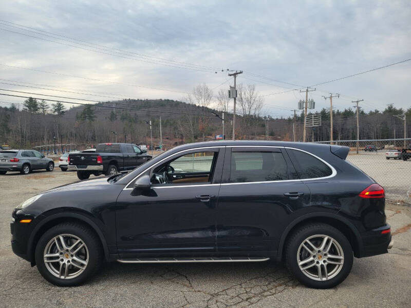 2016 Porsche Cayenne Base photo 8