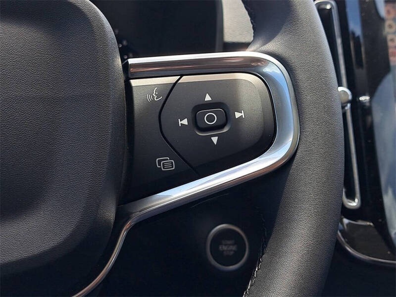 2026 Volvo XC40 B4 Core