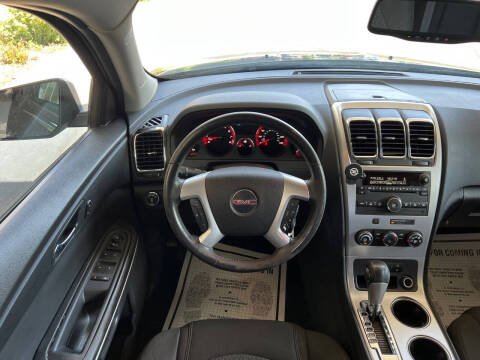 2011 GMC Acadia SLE