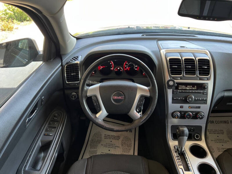 2011 GMC Acadia SLE