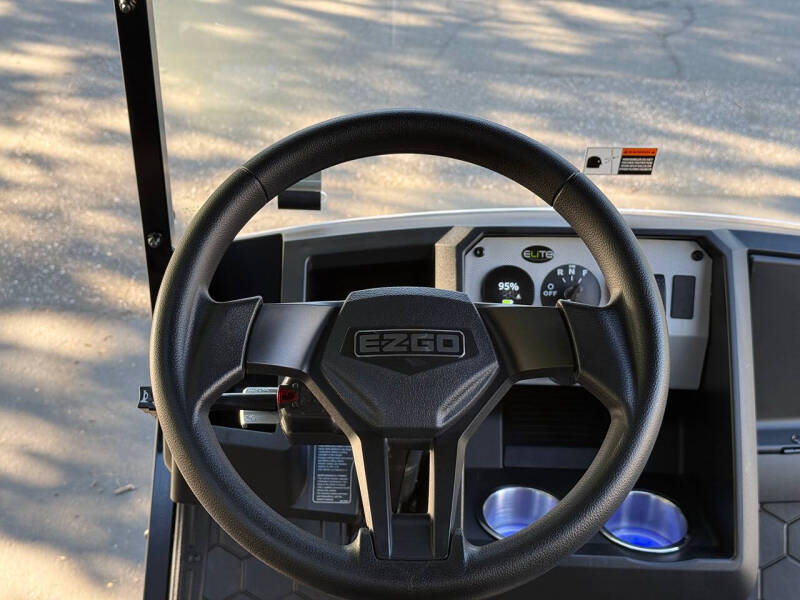 2025 E-Z-GO Liberty