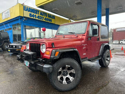 1999 Jeep Wrangler for sale at Earnest Auto Sales in Roseburg OR