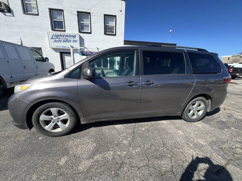 2015 Toyota Sienna for sale at Lightning Auto Sales in Springfield IL