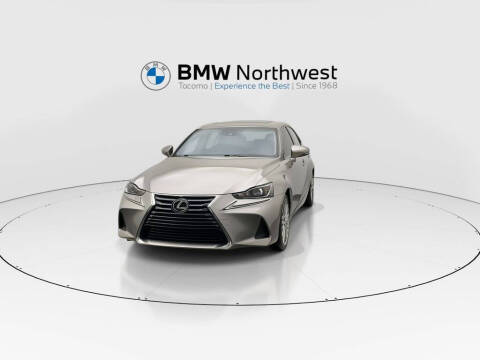 2017 Lexus IS 200t