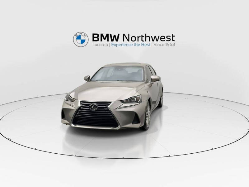 2017 Lexus IS 200t