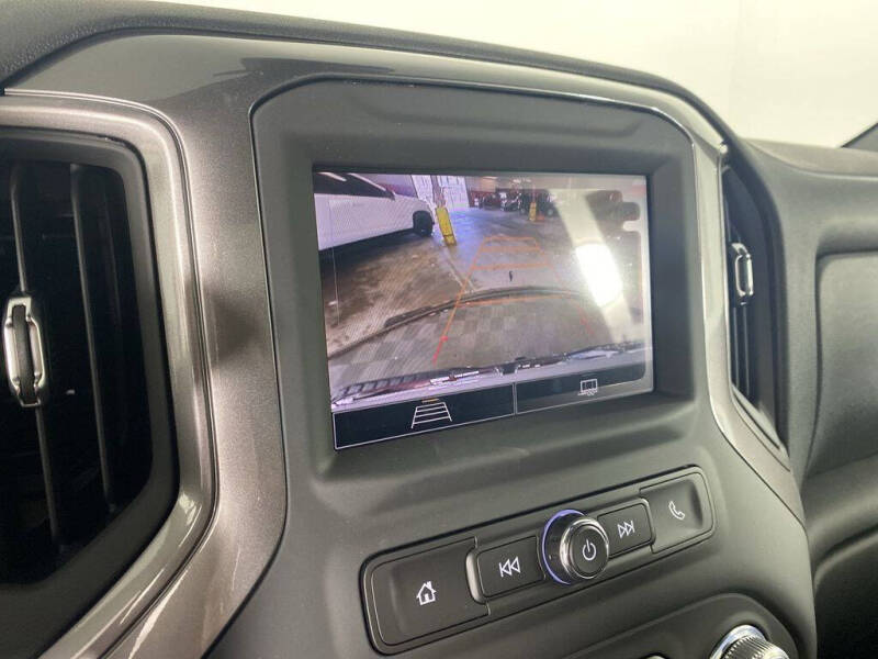 2025 GMC Sierra 2500HD Pro