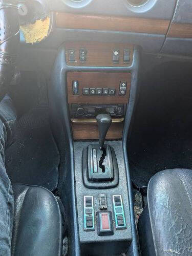 1981 Mercedes-Benz 300-Class