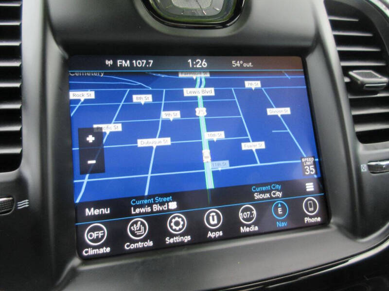 2023 Chrysler 300 S V6