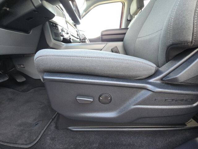 2024 Ford F-150 Lightning XLT