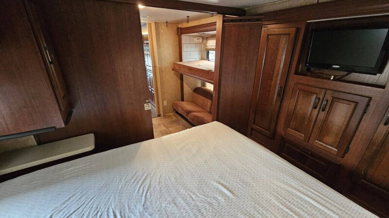 2013 Ford E-Series E-450 SD