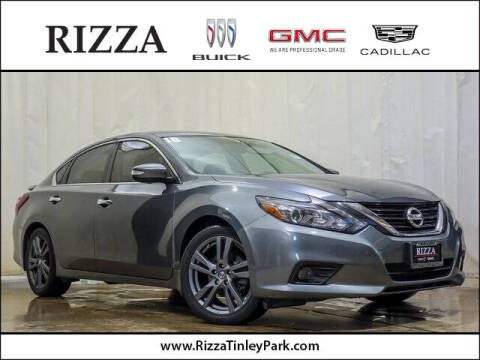 2018 Nissan Altima for sale at Rizza Buick GMC Cadillac in Tinley Park IL