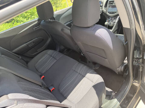 2016 Chevrolet Sonic LT Auto