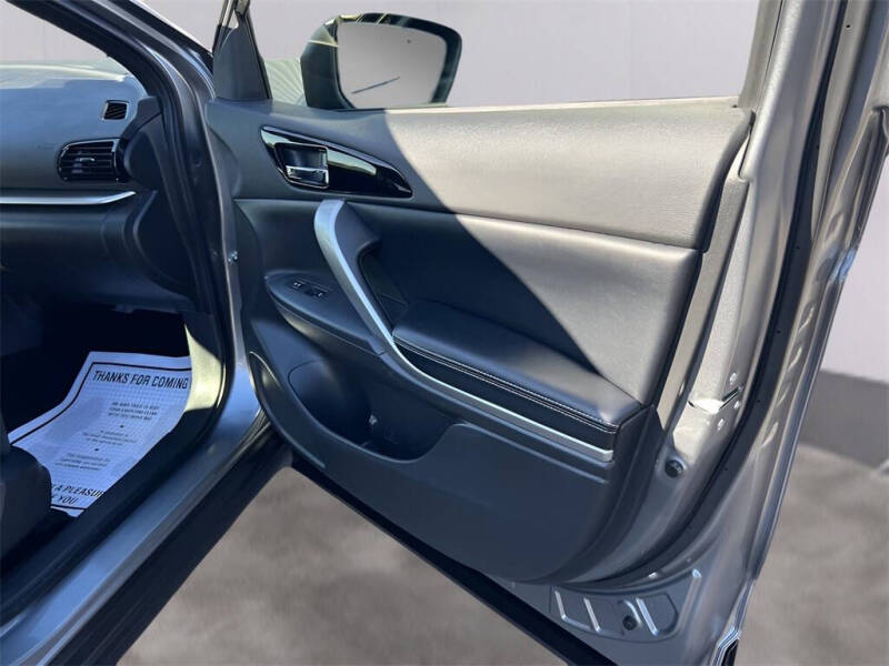 2024 Mitsubishi Eclipse Cross SE