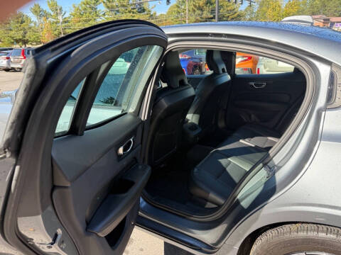 2019 Volvo S60 T6 Momentum