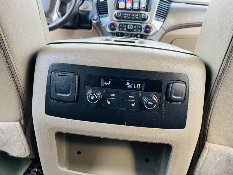 2016 Chevrolet Suburban LT