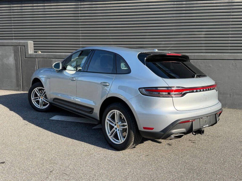 2026 Porsche Macan