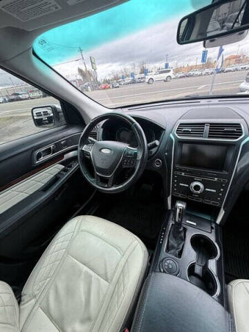 2016 Ford Explorer Platinum