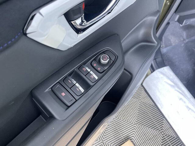 2025 Subaru Forester Limited Hybrid