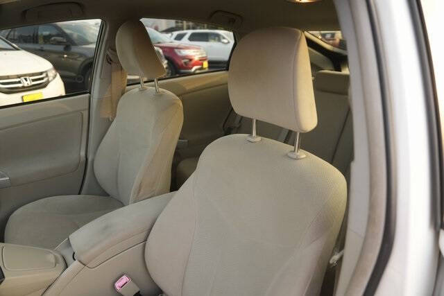 2011 Toyota Prius Three