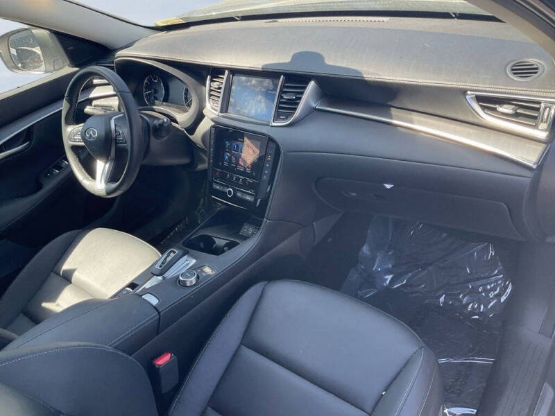2024 Infiniti QX50 Pure