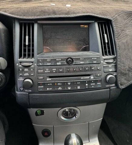 2004 INFINITI FX45 Base photo 9