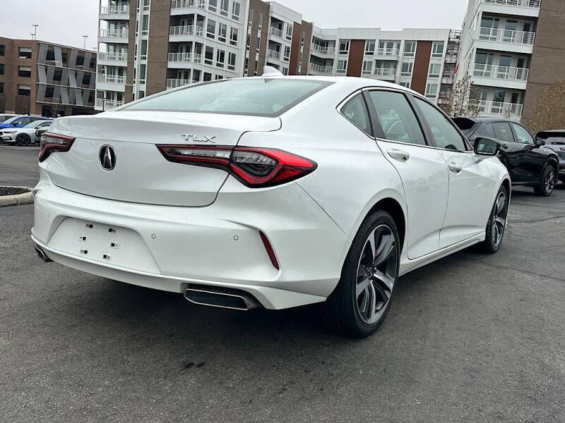 2025 Acura TLX w/Tech