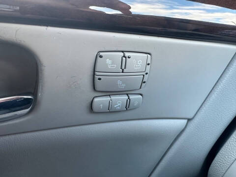 2010 Cadillac DTS Luxury Collection