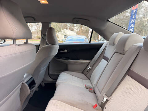 2014 Toyota Camry LE