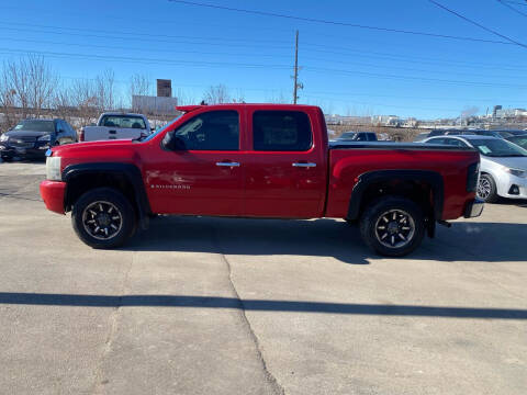 2007 Chevrolet Silverado 1500 for sale at Lewis Blvd Auto Sales in Sioux City IA
