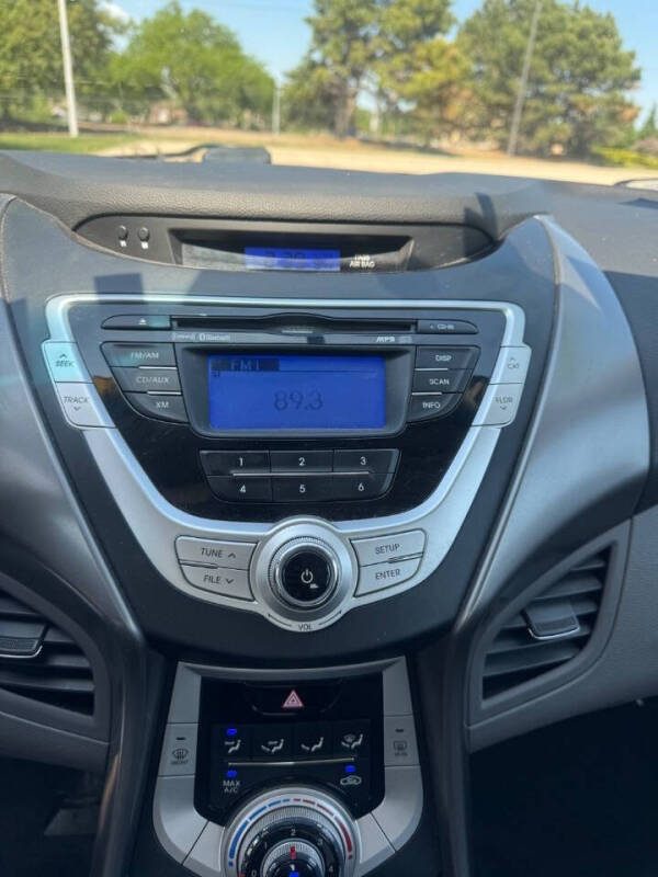 2011 Hyundai Elantra GLS