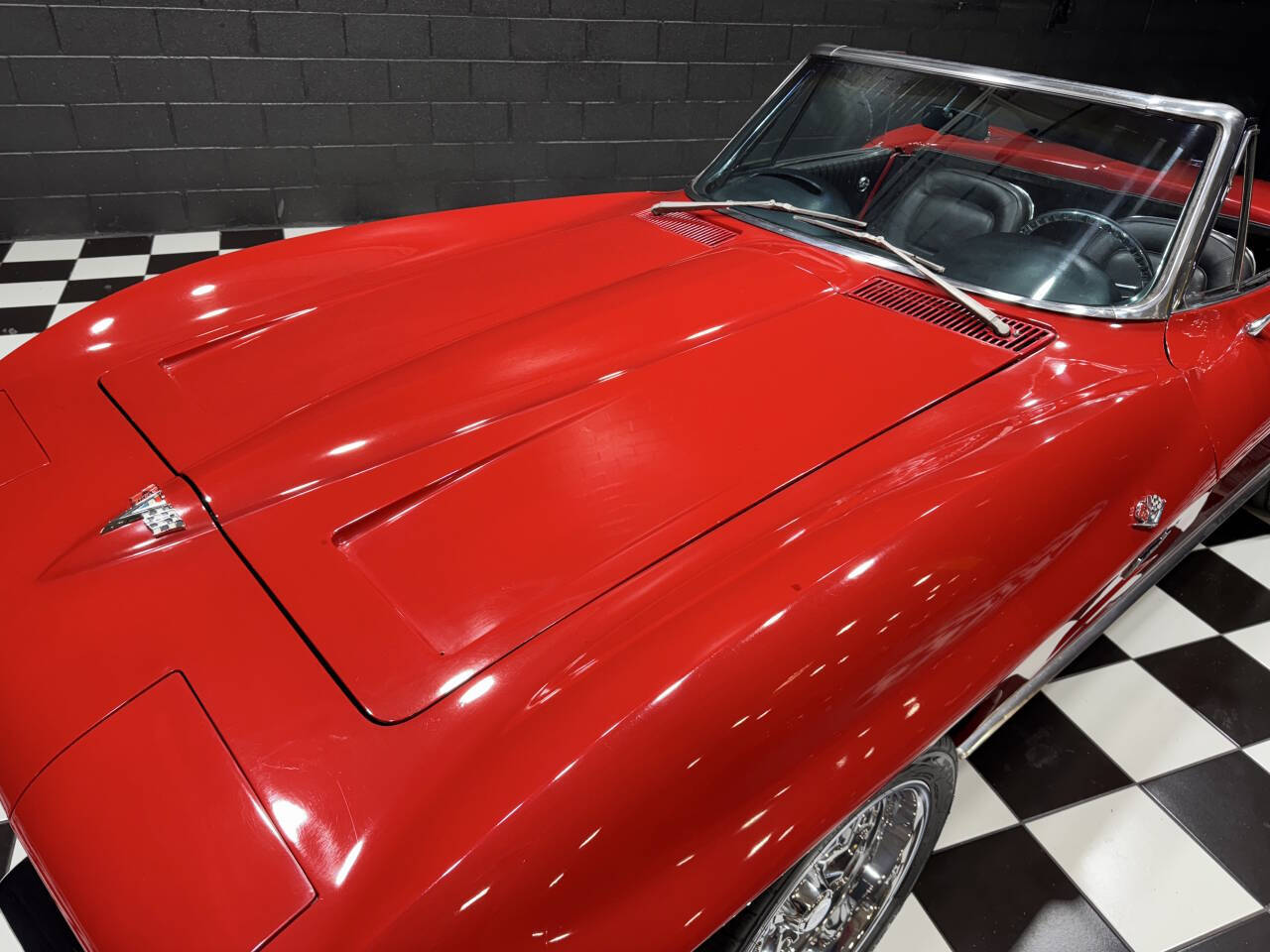 1964 Chevrolet Corvette 21