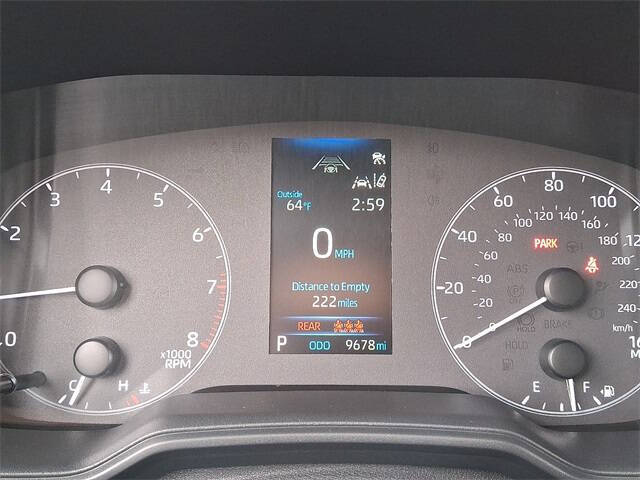 2025 Toyota Corolla Cross LE