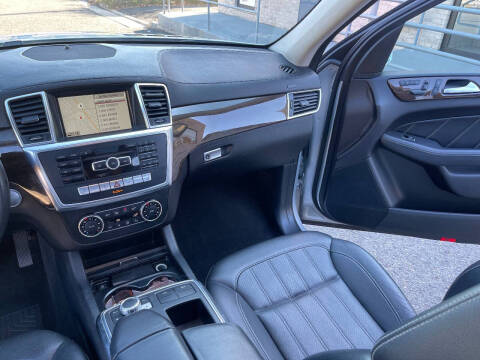 2016 Mercedes-Benz GL-Class GL 450 4MATIC