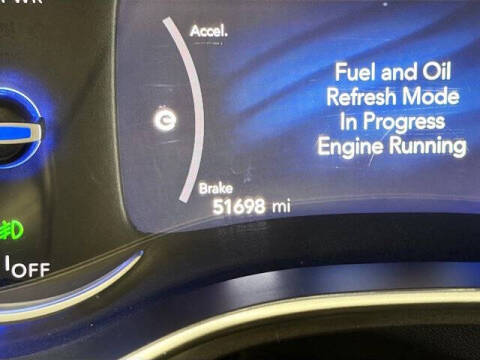 2024 Chrysler Pacifica Plug-In Hybrid Select