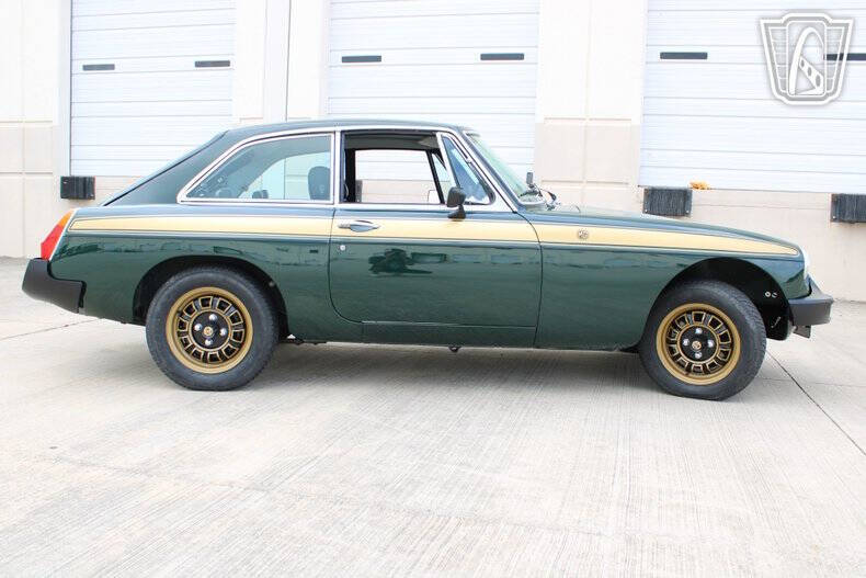 1975 MG B