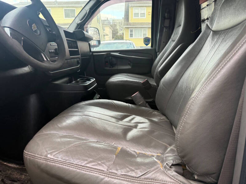 2015 Chevrolet Express 2500