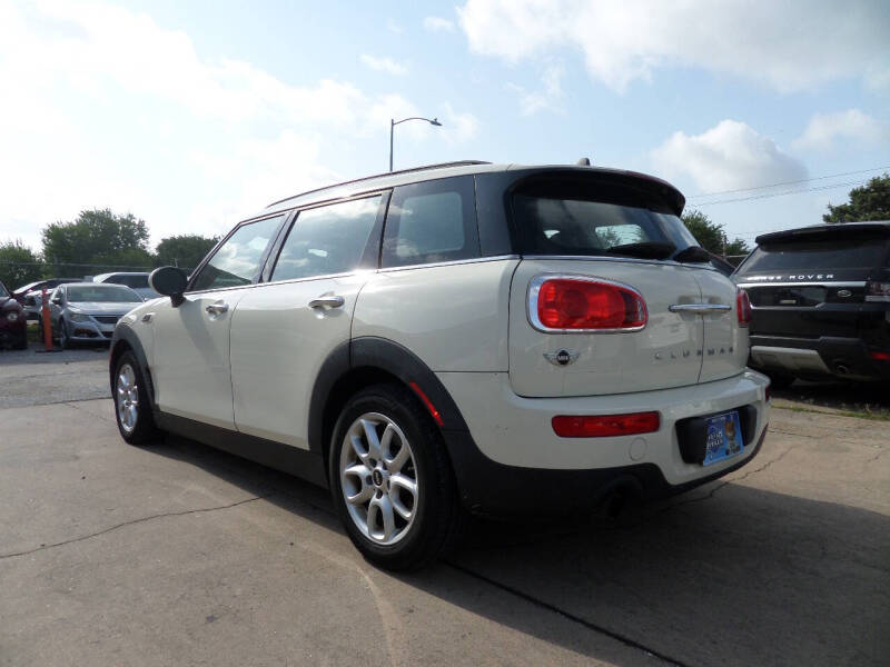 2017 MINI Clubman Cooper