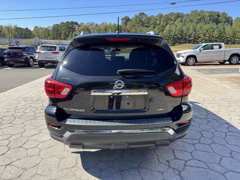 2017 Nissan Pathfinder S