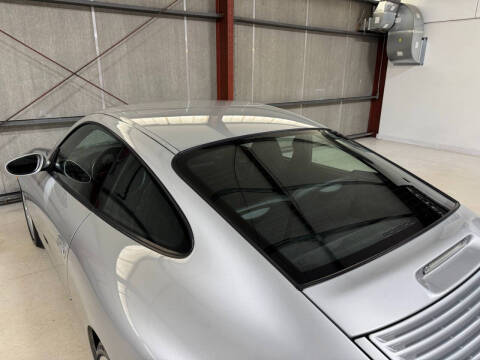 2000 Porsche 911 Carrera